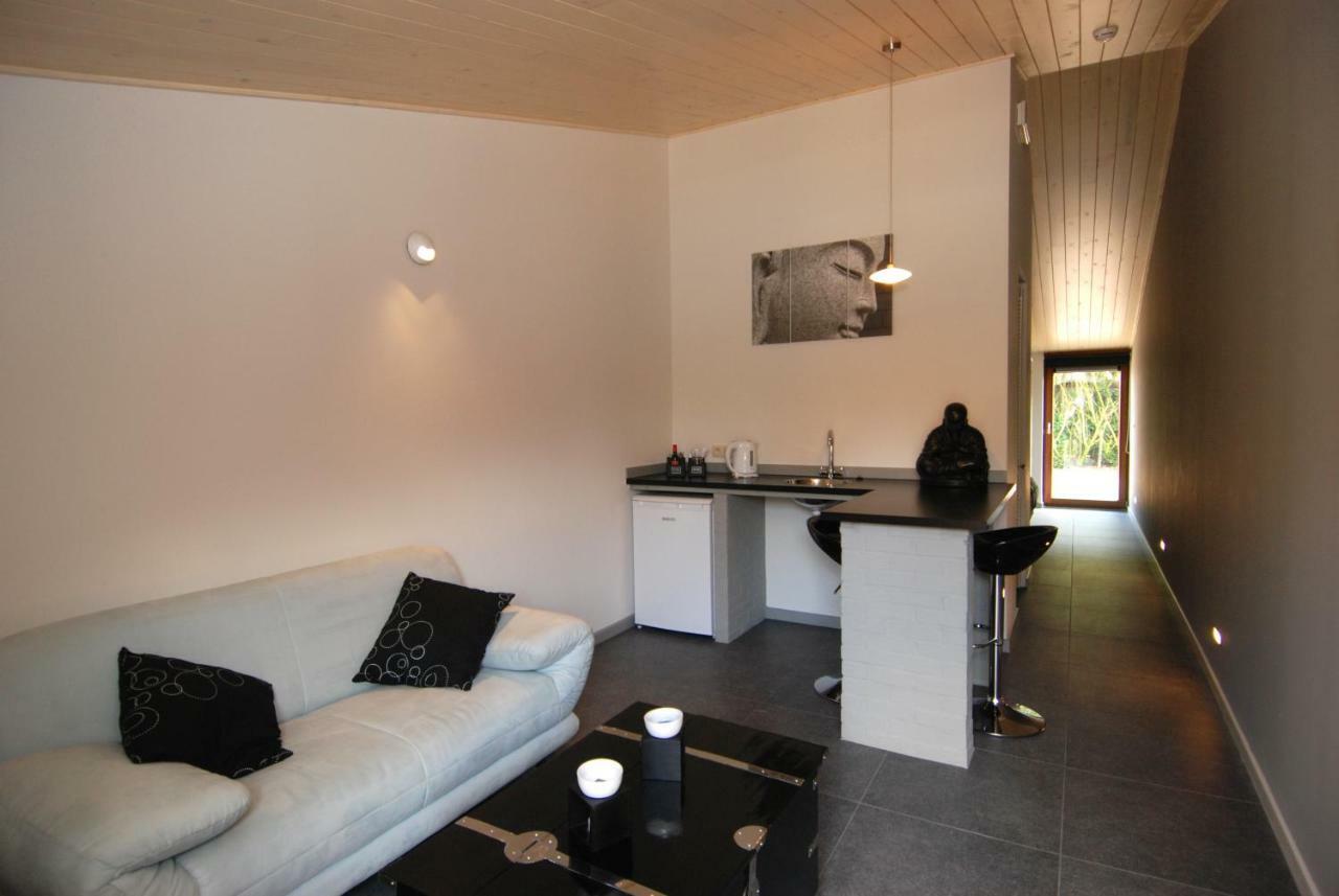 Het Schalks Genot Bed & Breakfast Poppel Eksteriør bilde